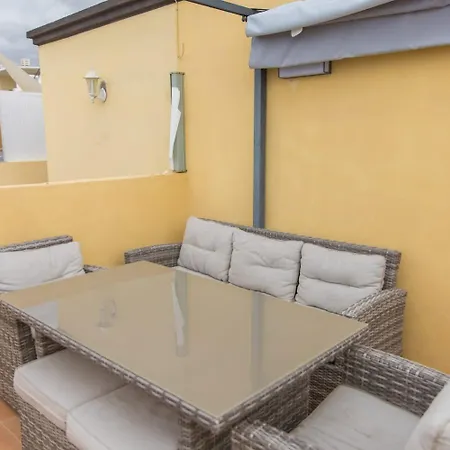 Ocean Front Teneriffa 2 Bedroom Penthouse Apartment